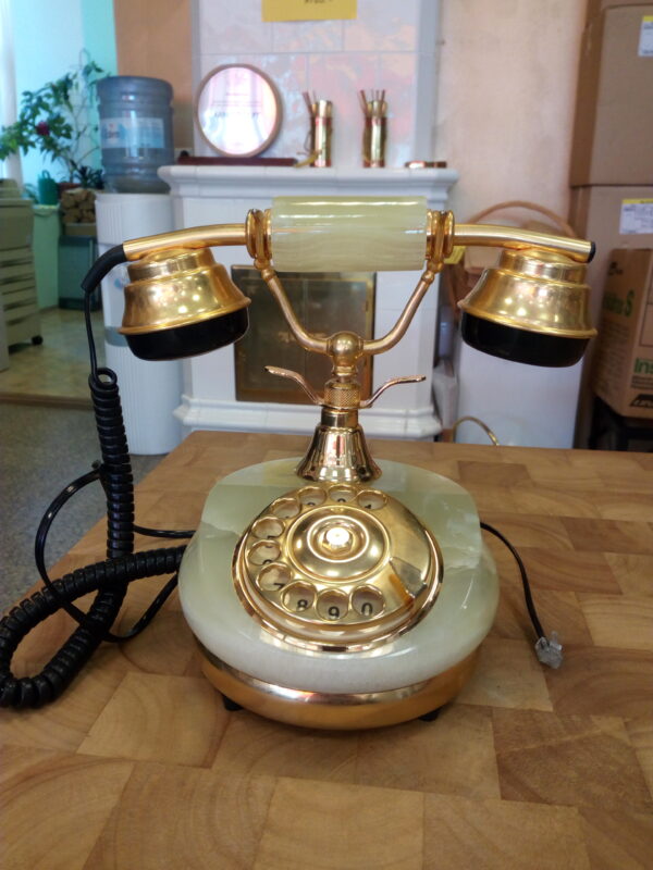 Marmortelefon(Arriaga)